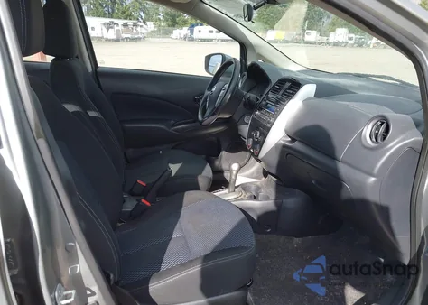 2015 Nissan Versa Note S (Sr)/S Plus/Sl/Sr/Sv z USA, uszkodzony, nr VIN 3N1CE2CPXFL403534